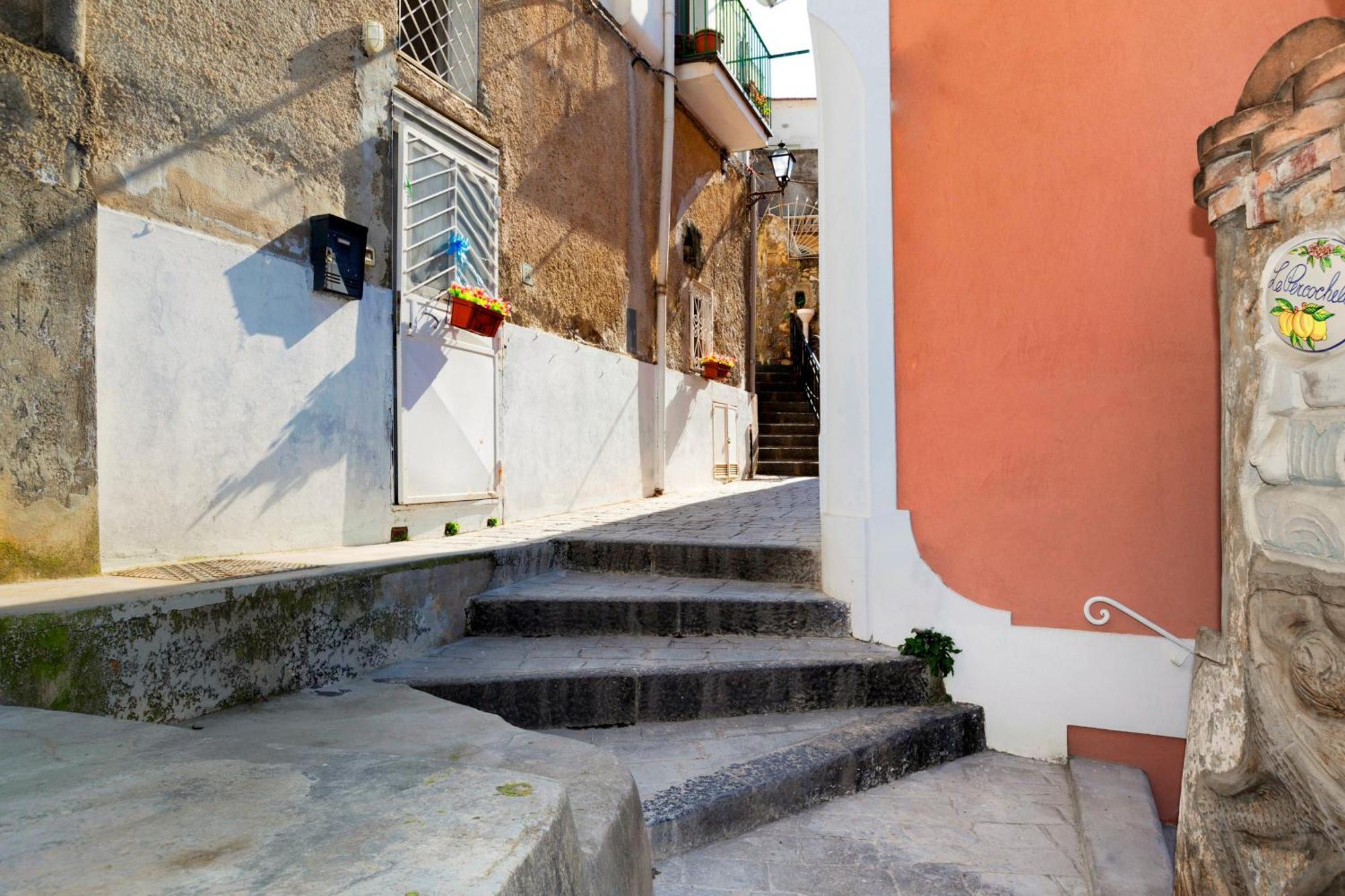 Amore Rentals - Casa Barbera A Positano Exterior photo